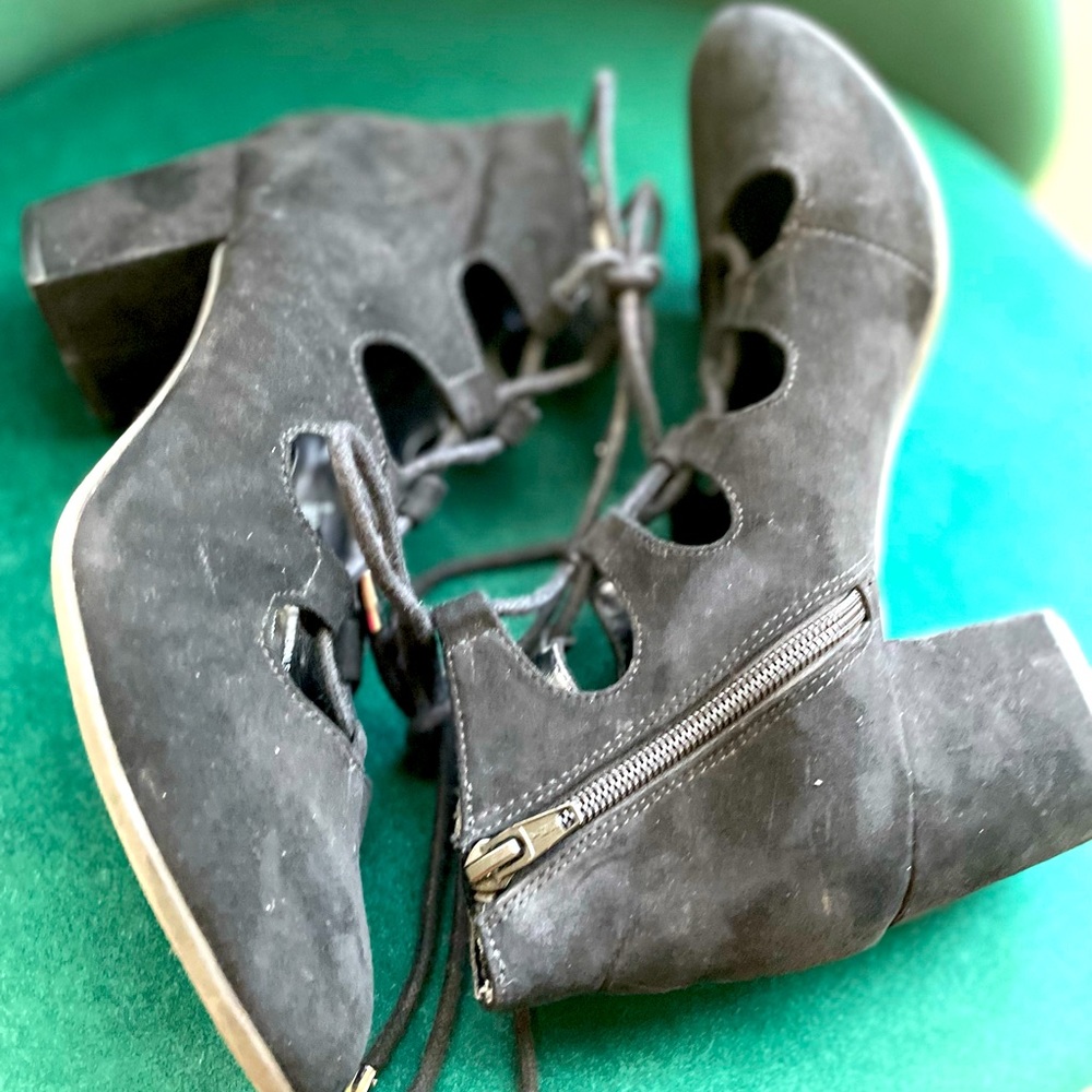 Lace Up Dress Shoes